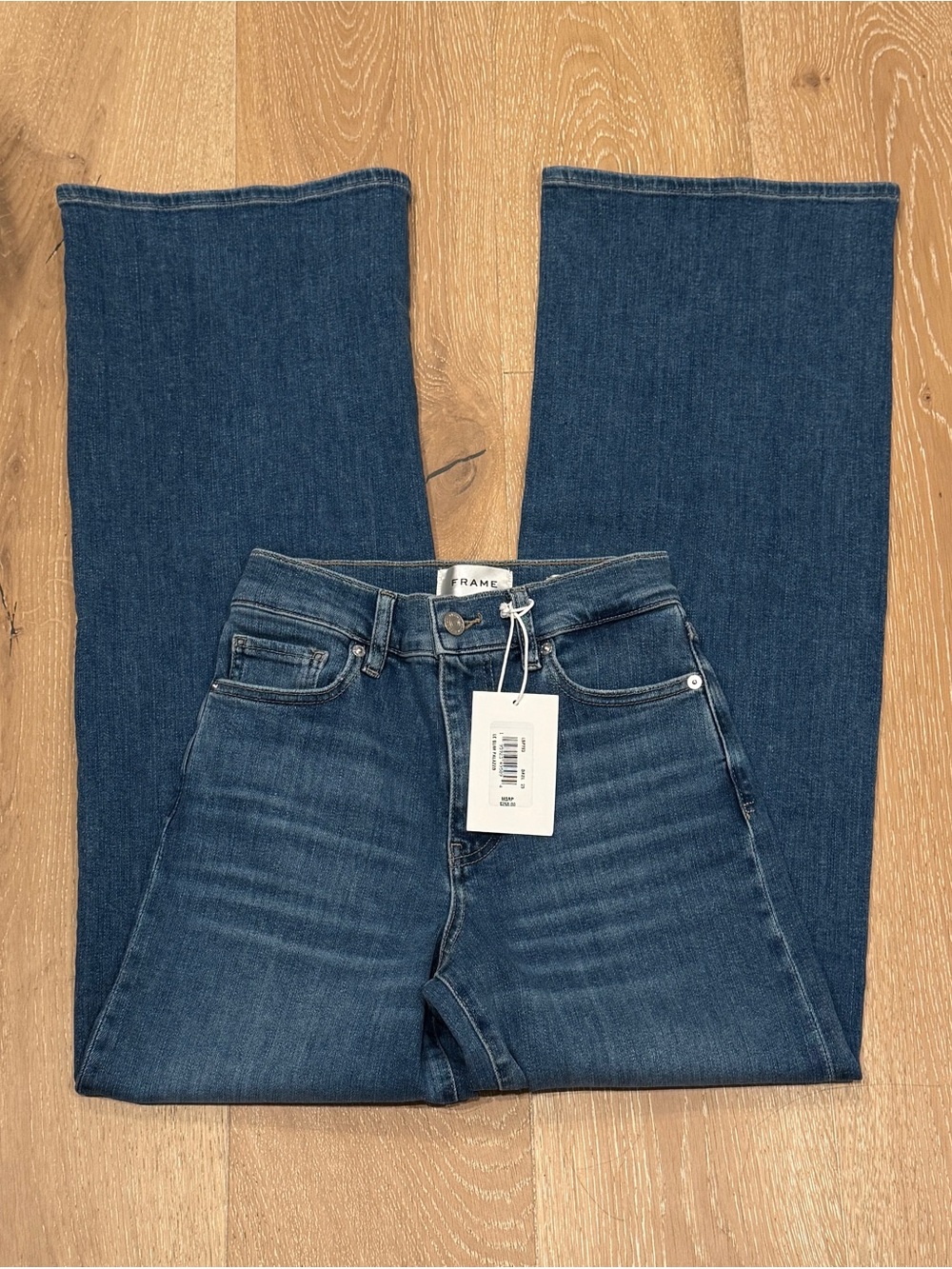 NWT Frame Le Slim Palazzo
Jeans in Drizzle, Size 25 - Picture 9 of 10